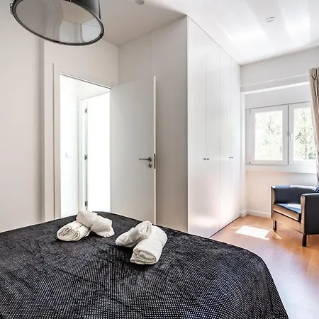 Akicity Benfica Cadet Apartment *